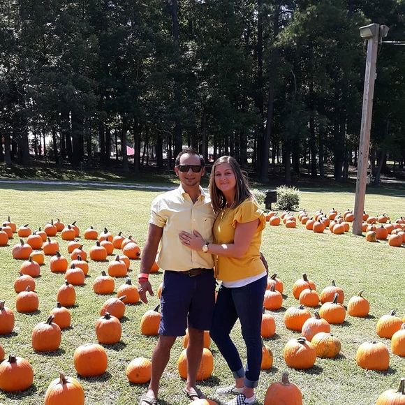 Meet your Posher, Ashley - Picture 1 of 1